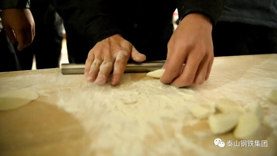 小年 饺子飘香暖人心