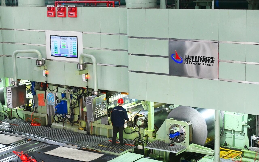 【先锋力量】轧钢线上的青春答卷